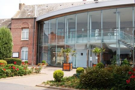 Mairie_vue_arrire_2